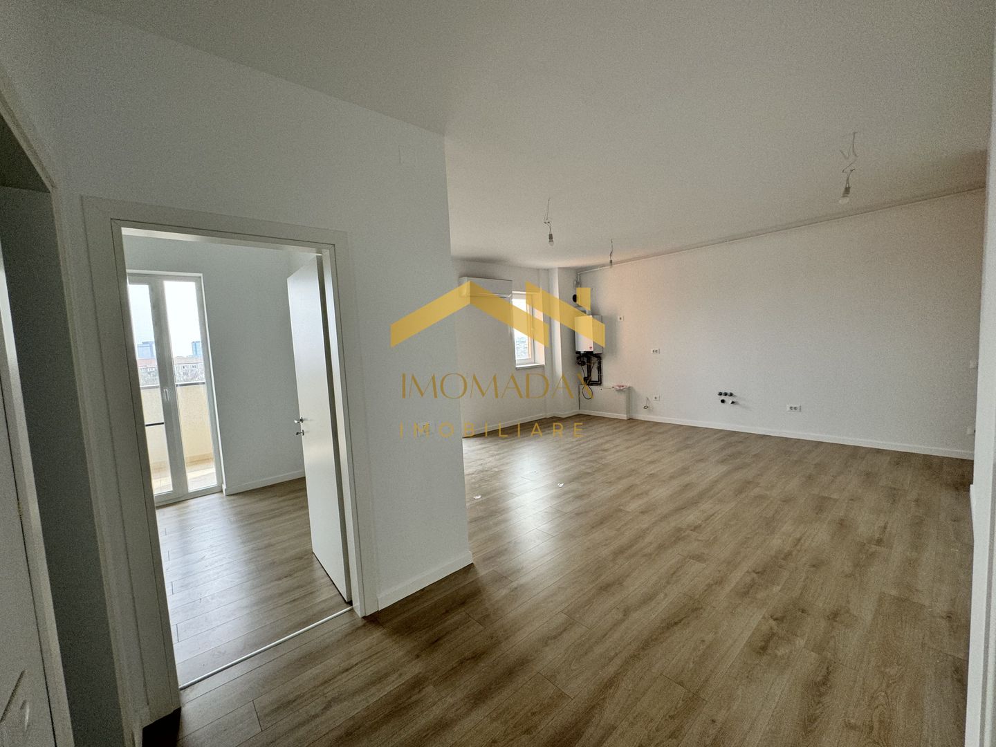 Aradului-Apartament 3 Camere-Centrala Proprie - Poză 8