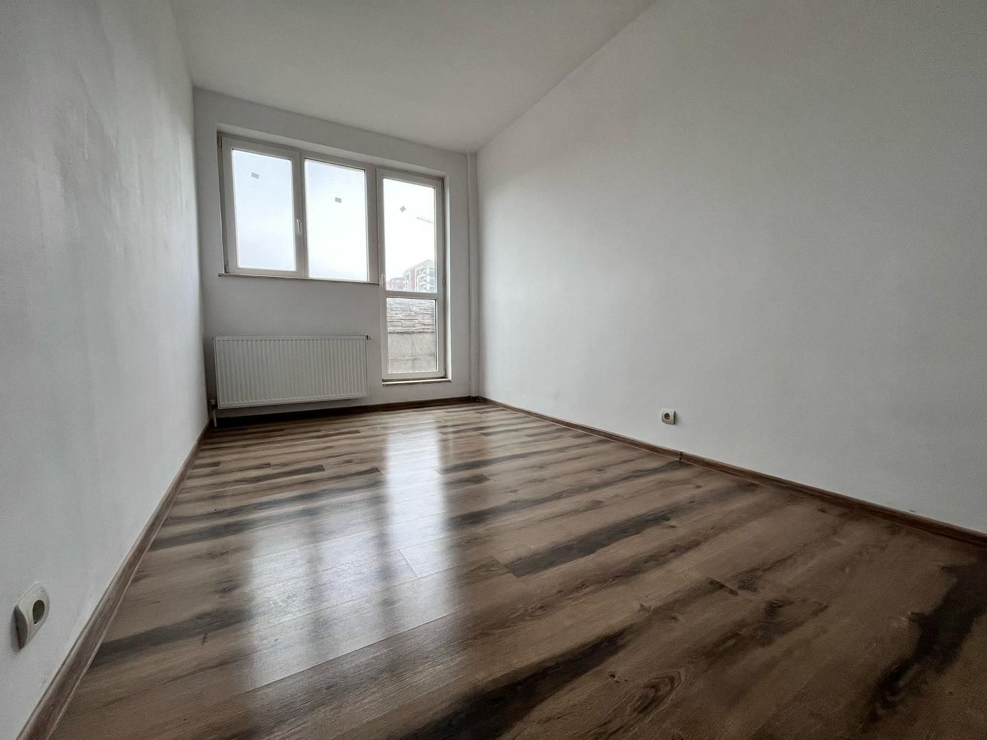 Apartament 2 camere - Centrala proprie  -  Militari Residence - Poză 1