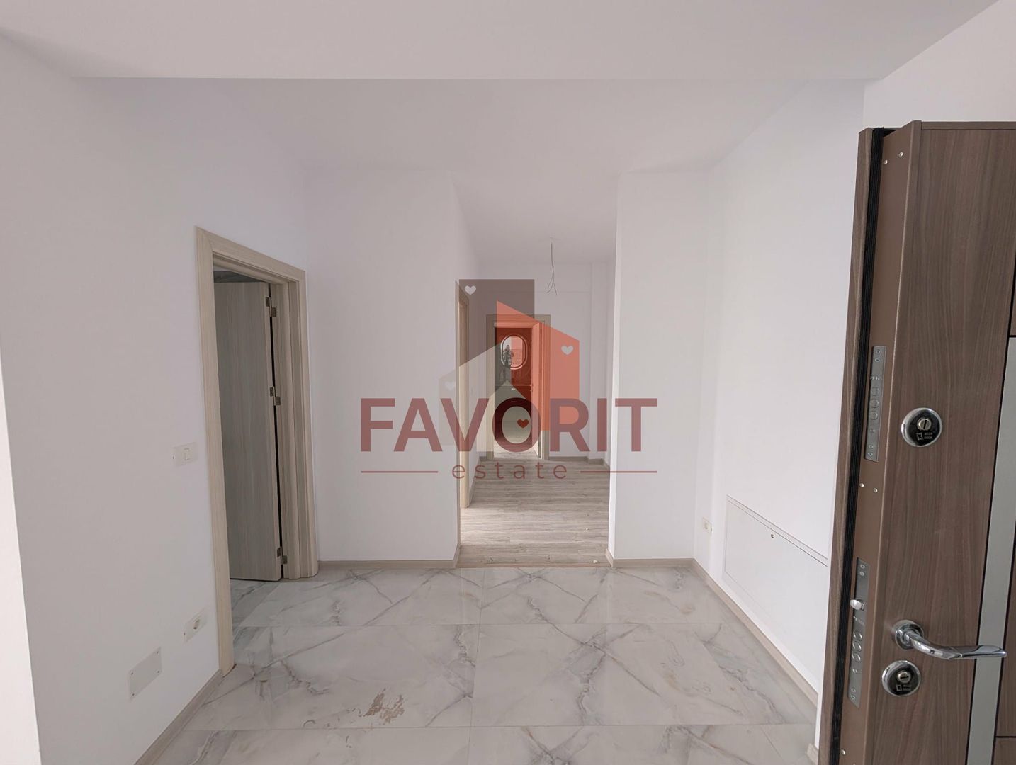 Langa ESO. 73 mp. Bloc nou cu lift. - Poză 2