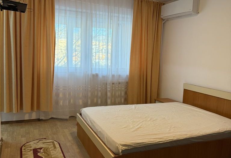 Garsonieră în Brazdă lui Novac - Poză 4