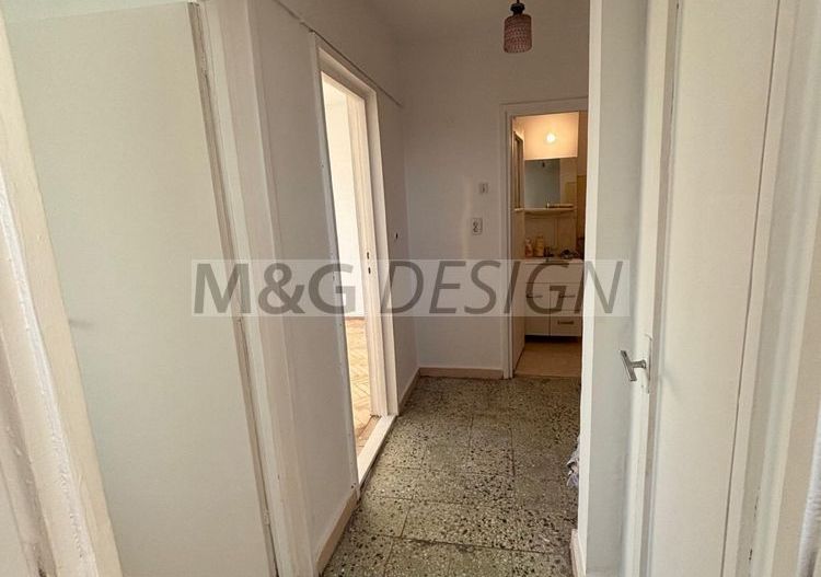 Ap. 2 camere, zona Dambovita, etaj intermediar, centrala termica - Poză 4