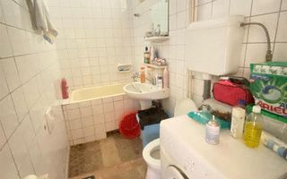 Apartament 3 camere Complex Studentesc - Poză 8