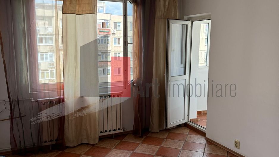 Apartament de vanzare-Lujerului - Poză 2