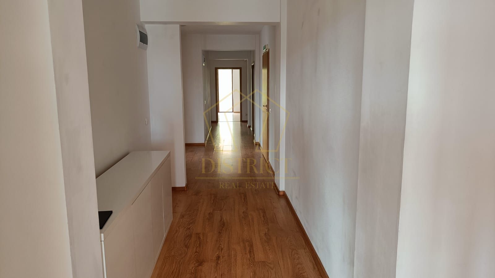 Spațiu de birouri de închiriat | Zona LIPOVE - Poză 11