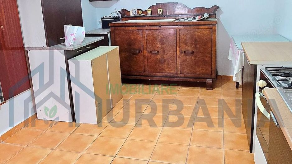 Apartament 2 camere decomandat într-o casă interbelică în Centrul Iașului - Independenței - Poză 3