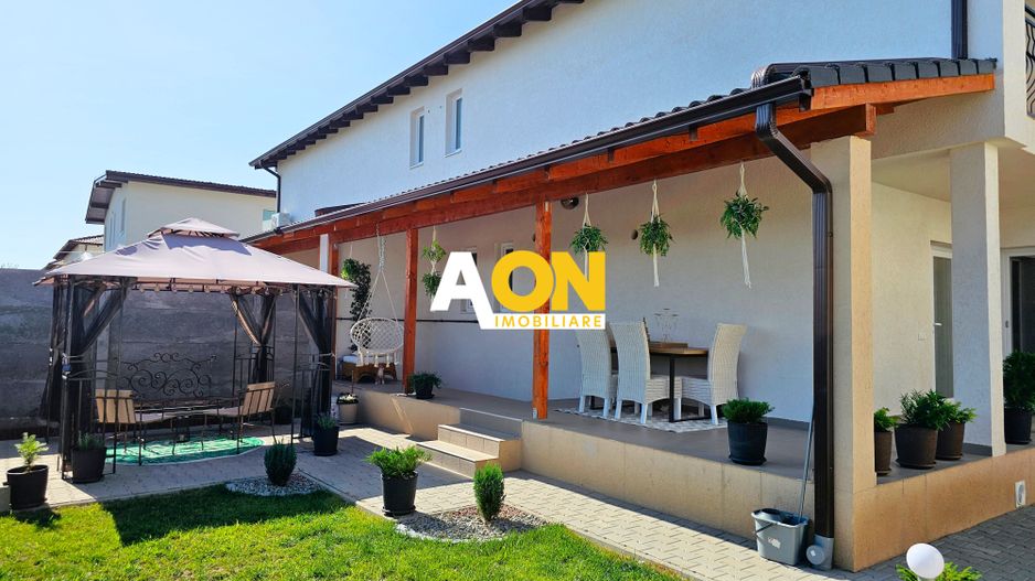 1/2 Duplex superfinisat, 4 camere, 255 mp teren, Cetate - Poză 1