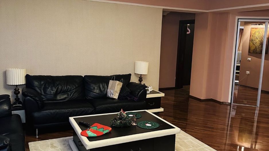 Vand ap 3 camere - Poză 6