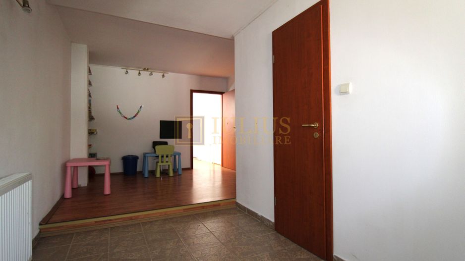 Casa ideala pentru activitati Comerciale. (gradinita, after school, ...) - Poză 15