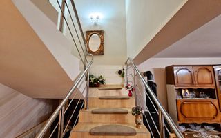 Casa 4 camere, Cetate, amplasament premium, 295 mp teren - Poză 10