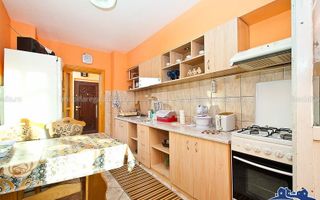 De inchiriat apartament cu 2 camere, Piata Centrala, 370 euro - Poză 2