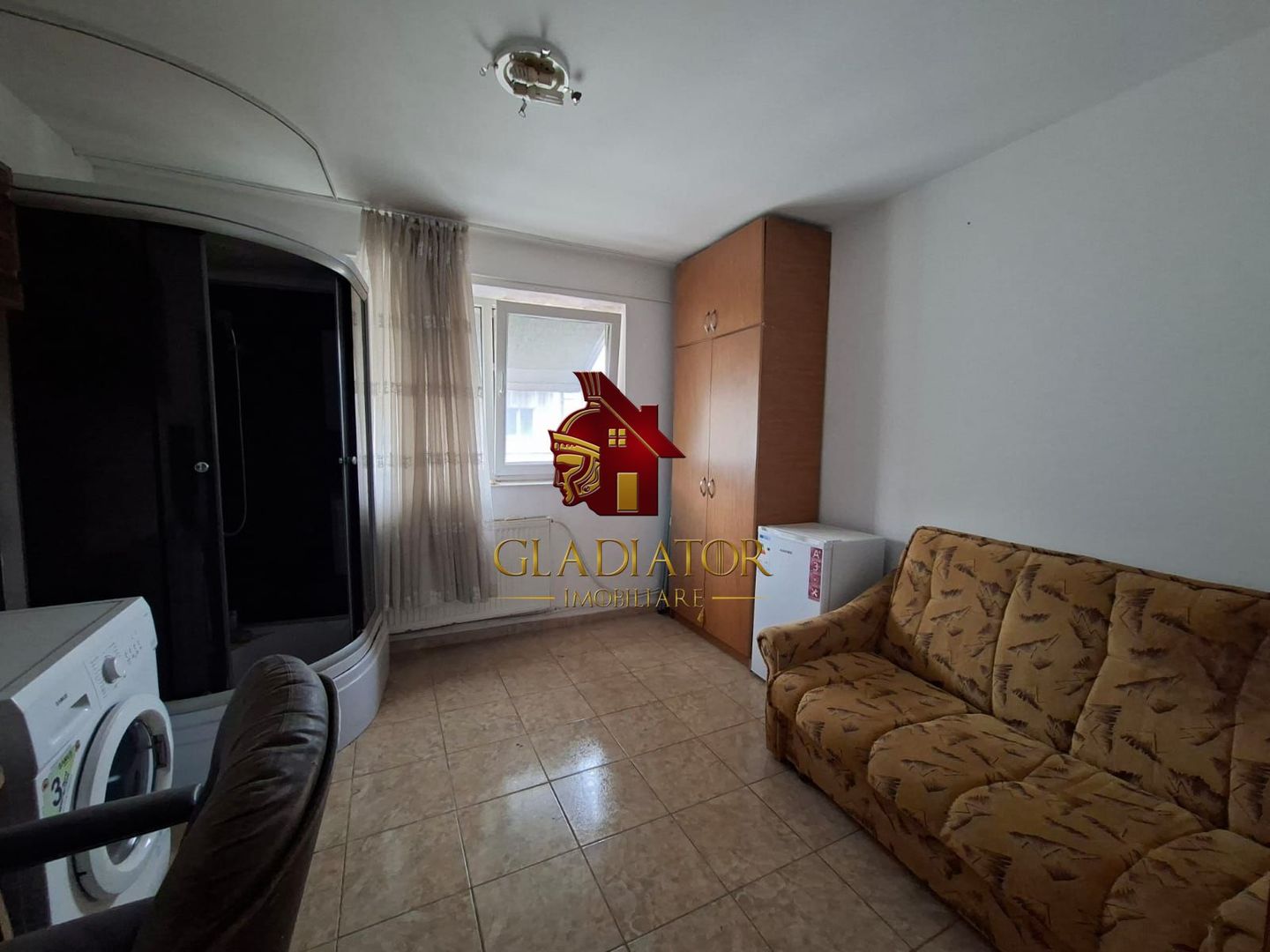 Camera de camin tip garsoniera Frumoasa Poitiers 16.2 mp, disponibila - Poză 10