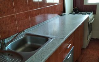 Închiriez apartament 2 camere Titan - Poză 8