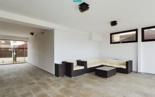 Vilă de lux cu două locuințe, în Dumbrăvița – Locație Excelentă! - Poză 26