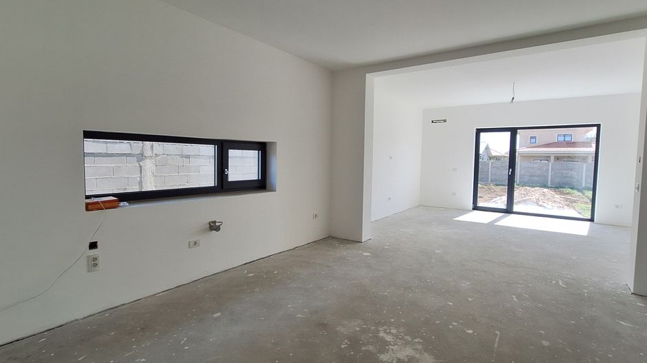 Duplex modern P+E cu 4 camere - Poză 2