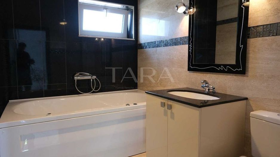 Vila de lux în Borhanci – Arhitectură deosebită, design exclusivist - Poză 15