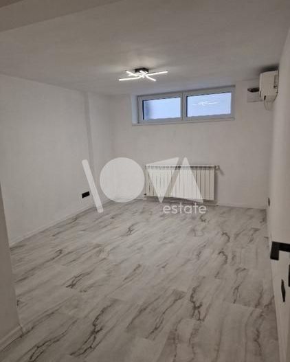 De închiriat Duplex 5 camere (parter + demisol) - vila Piata Romana - Poză 8