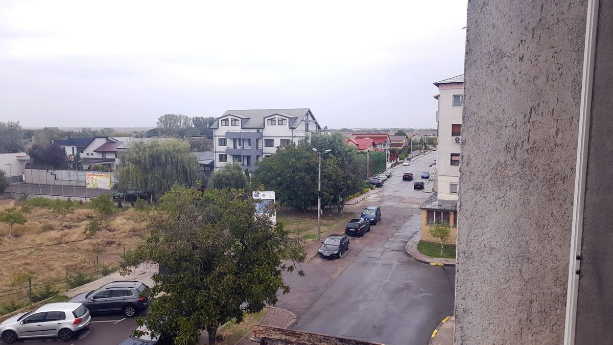 Apartament cu 2 camere, 53 mp, etaj 3 – priveliște deosebită - Poză 9