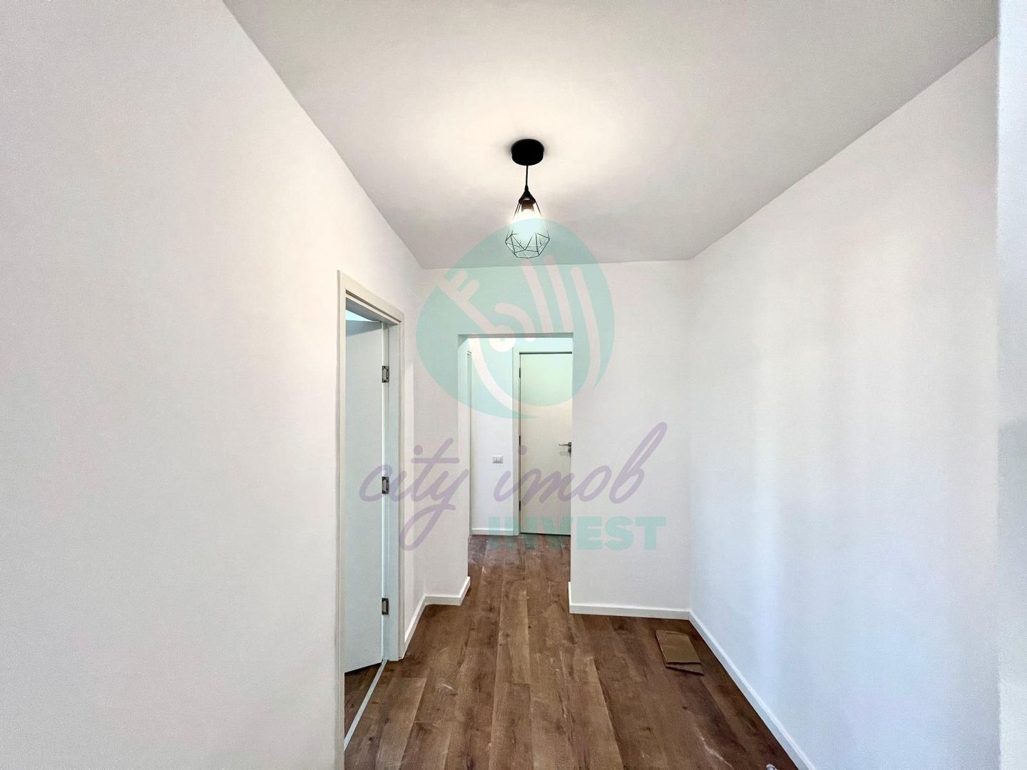 3 camere RENOVATE  la doar 5 minute de Metrou Muncii - Poză 9