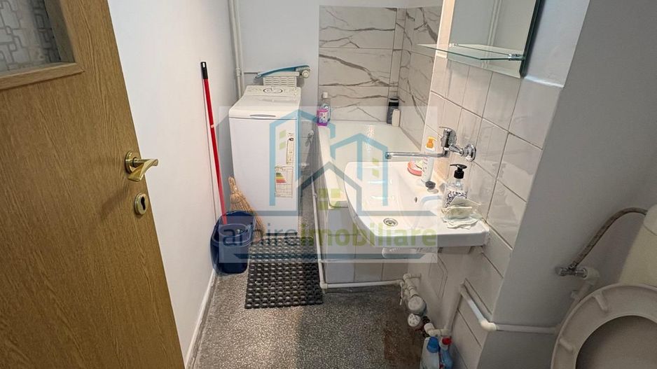 Vanzare Garsoniera zona Giulesti - Poză 6