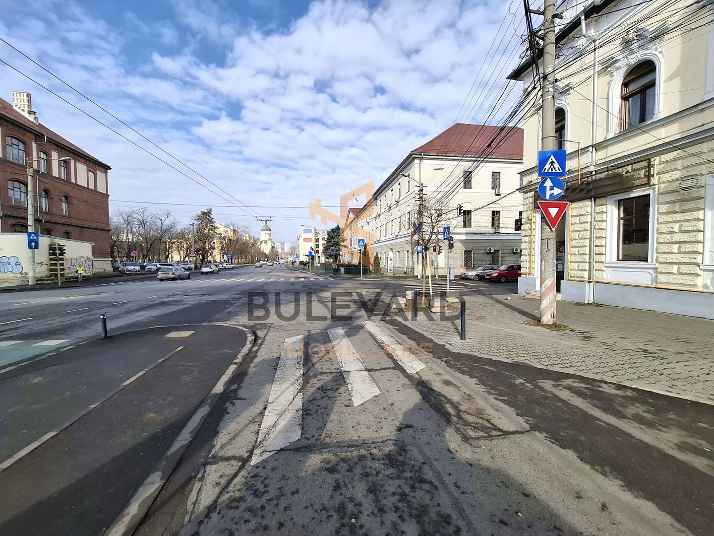 Apartament in Piata CIpariu + parcare in curte! - Poză 10