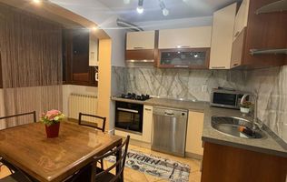 Închiriere apartament 3 camere decomandat – Craiovița Nouă