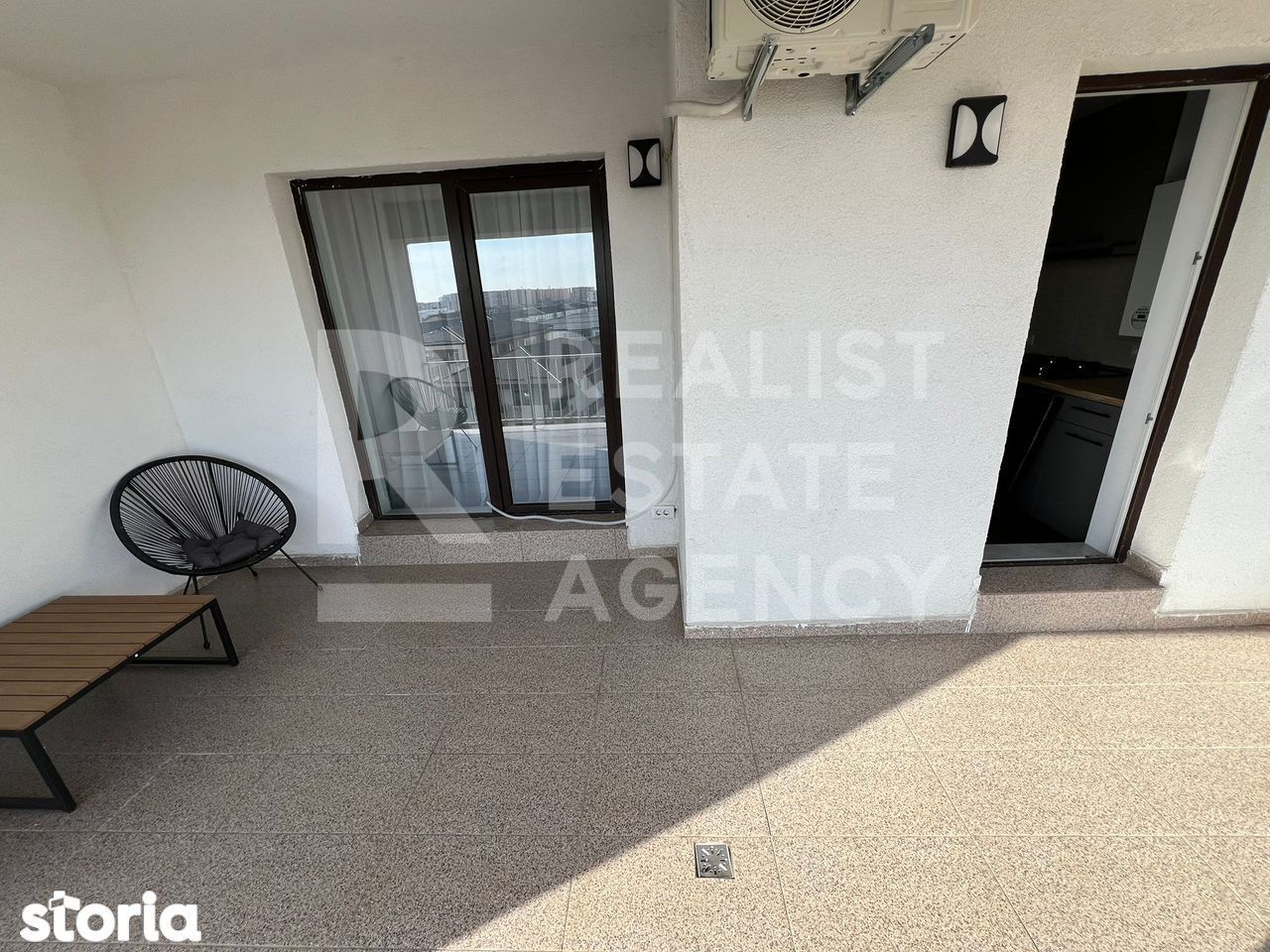 Vânzare, apartament 2 camere, zona Titan - Poză 12