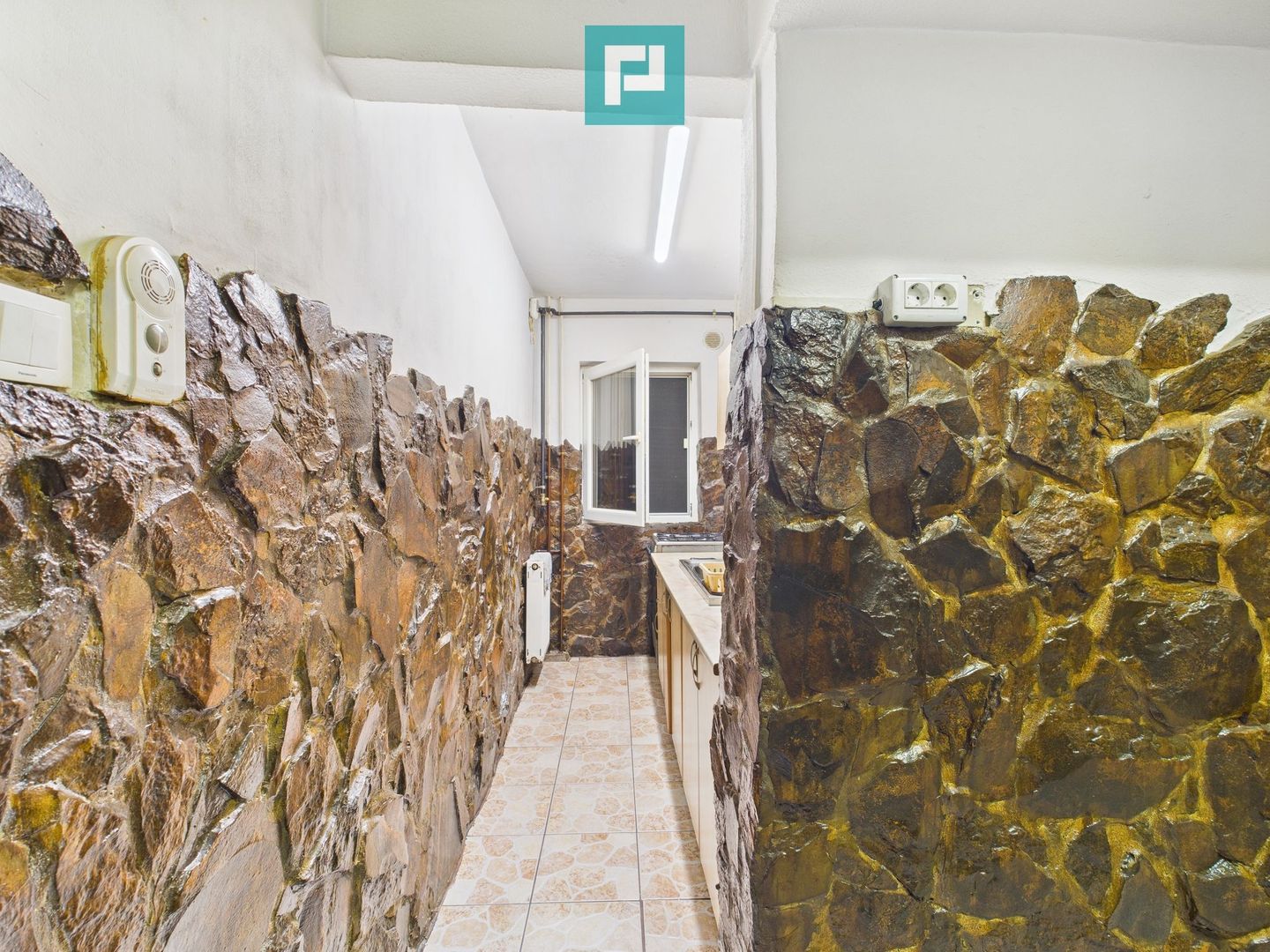 Apartament cu 3 camere,  2 balcoane Calea Șagului - Poză 9