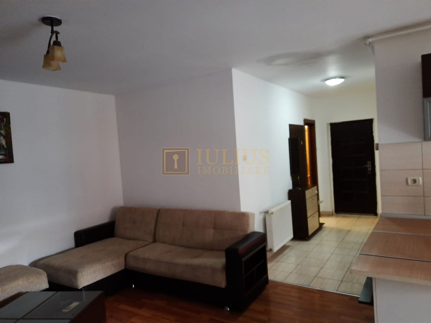 Bloc nou, 2 camere +loc de parcare suprateran - Poză 3