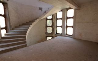 Spațiu de birouri de 1,200mp de vânzare în zona Central - Poză 5