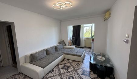 Apartament mobilat și utilat, 3 camere, centrală proprie
