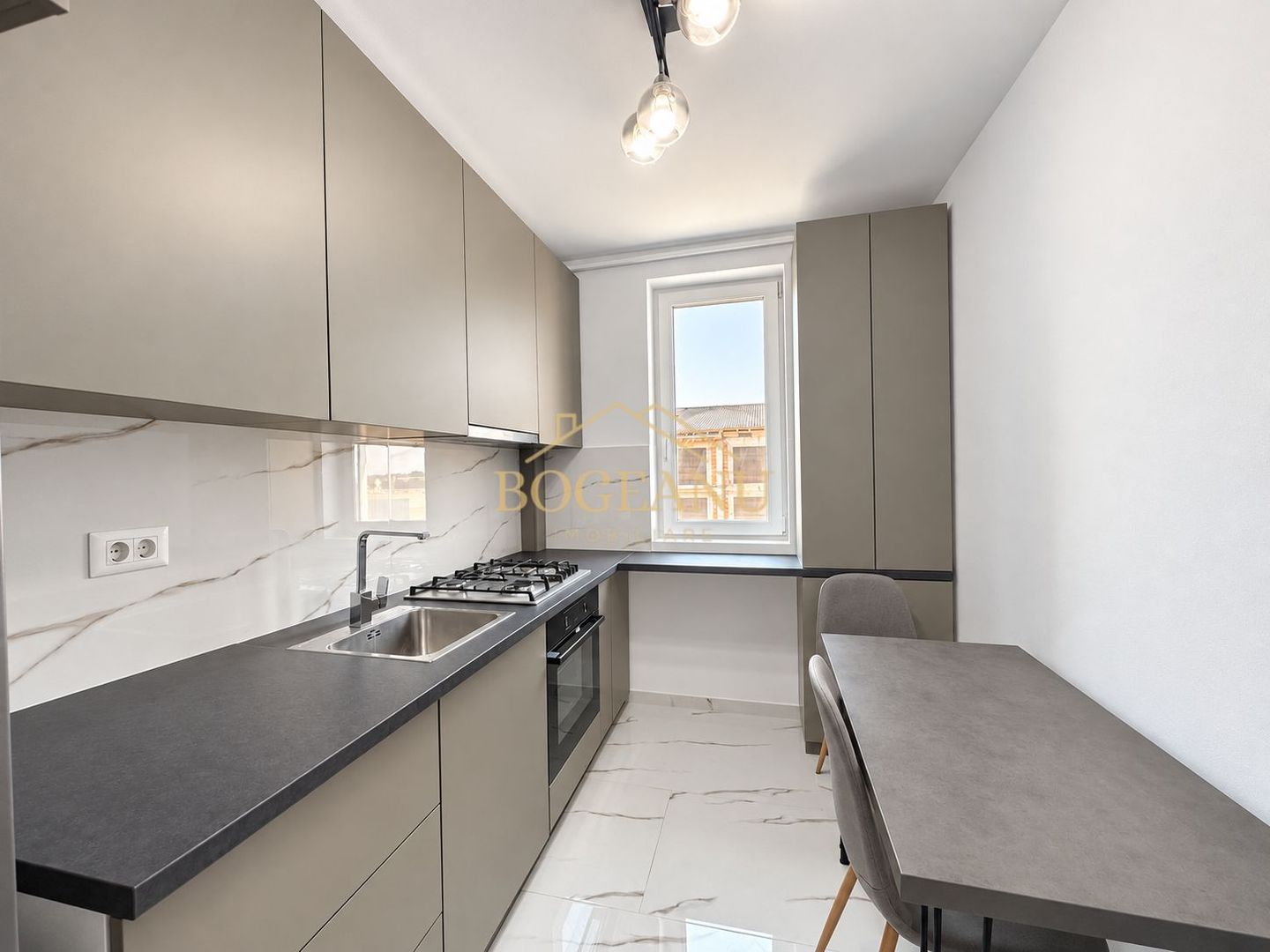 BG204-APARTAMENT 3 CAMERE PE 2 NIVELURI | GIROC | BLOC NOU 2025 - Poză 4
