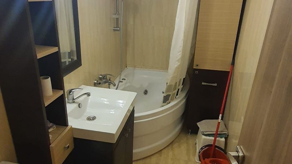 Apartament 3 camere de vânzare–complet mobilat, pe Str. Novaci/13 Sept - Poză 13