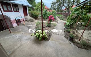 Casă de dimensiuni mai mici în localitatea Gălățeni - Poză 3