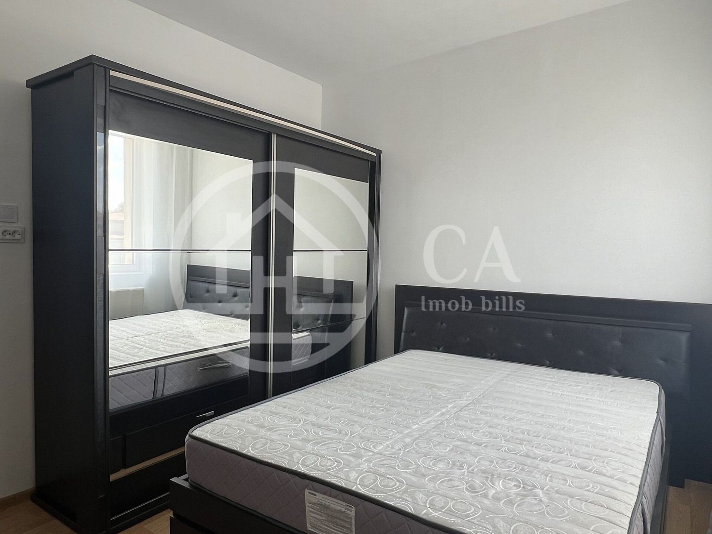 Apartament cu 3 camere de inchiriat in zona Centrala Oradea - Poză 5