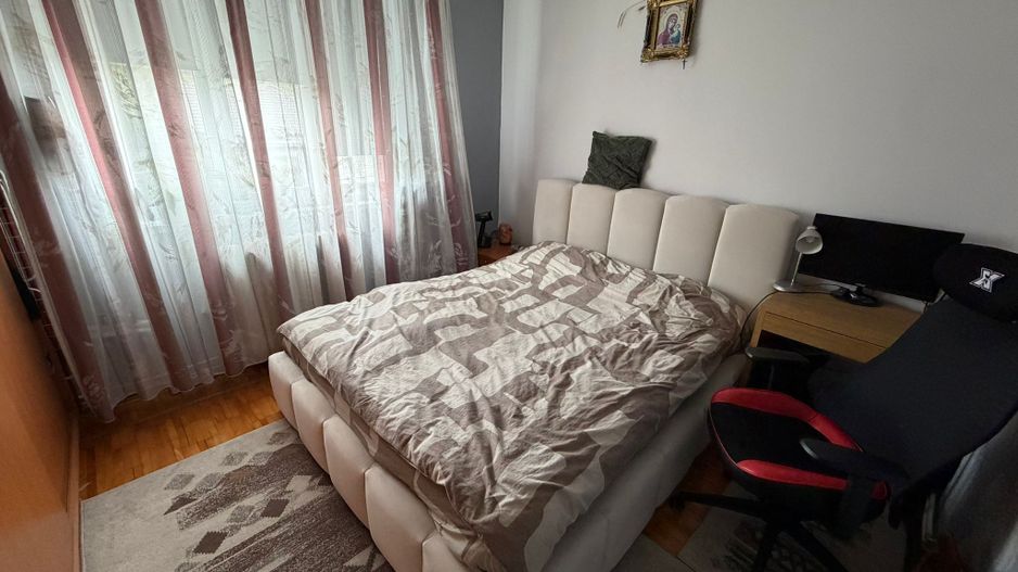 Apartament 2 camere, etaj 2 - Cugir - Poză 3