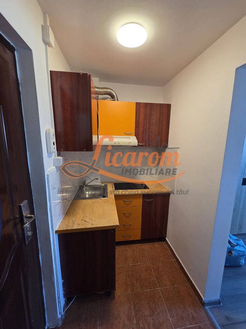 Garsoniera zona Pasaj -Coca Cola 3/4,mobilata și utilata,39500 euro. - Poză 3