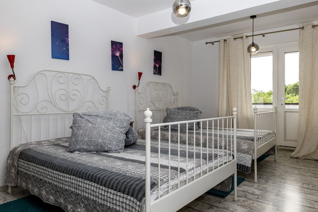 Afacere functionala - MOTEL si CAMPING cu terasa, piscina si lacuri pescuit - Poză 8