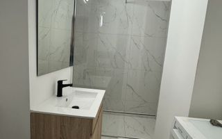 Închiriem apartament Zona Unirii - Poză 4