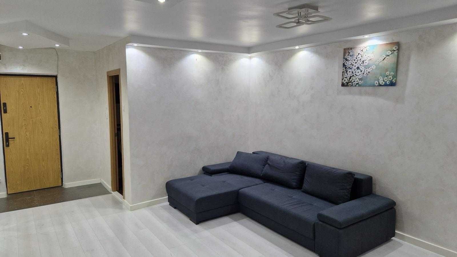De Inchiriat Garsonieră decomandată Piața MunciI - Poză 4