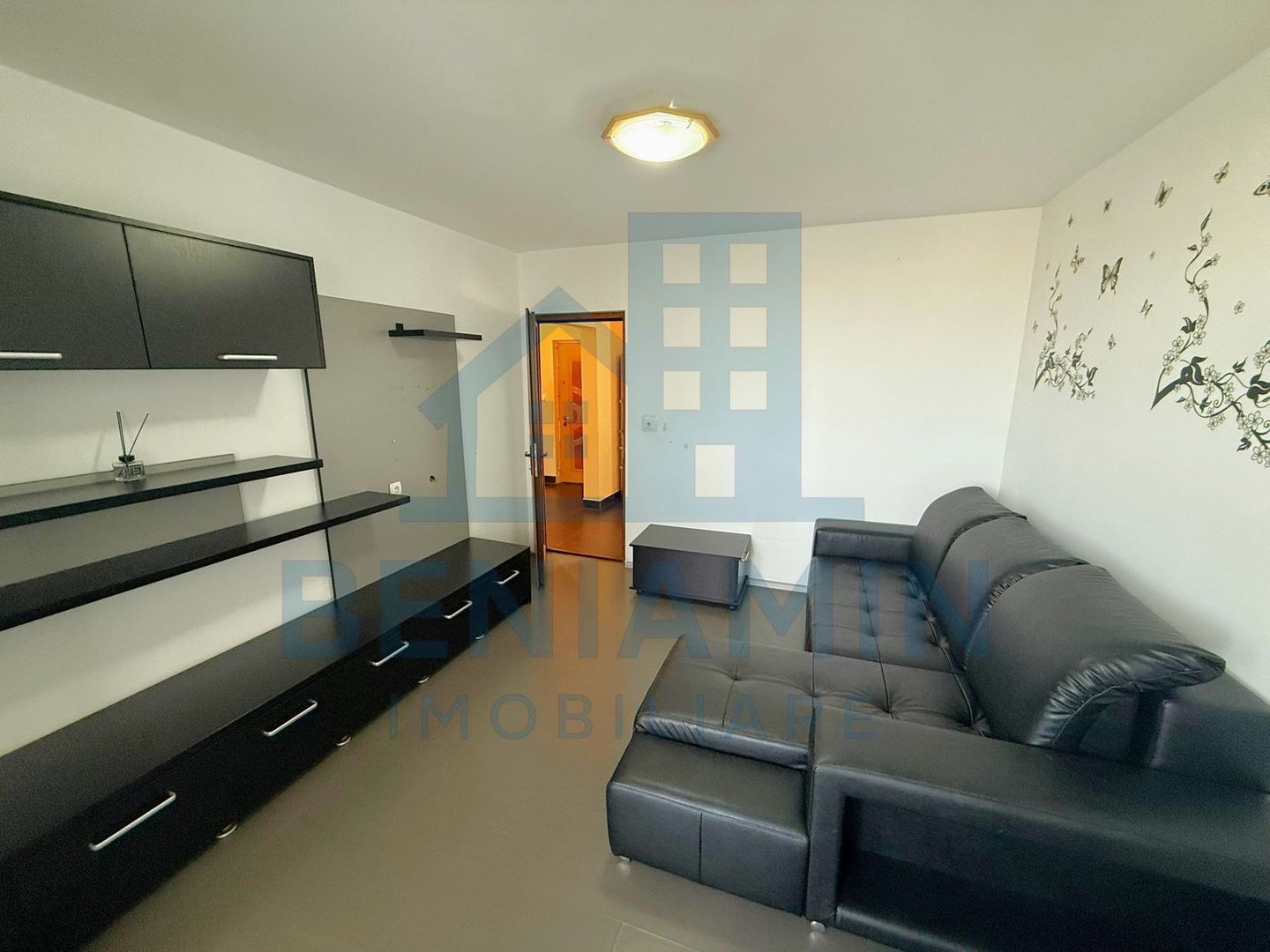 2 camere decomandate vizavi de gara mobilat utilat -teava de gaze - Poză 3