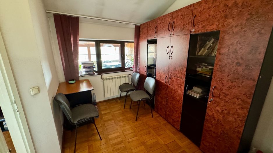 Brâncoveanu  Sp+P+M cu extindere P+1E+M pretabilă afacere - Poză 15