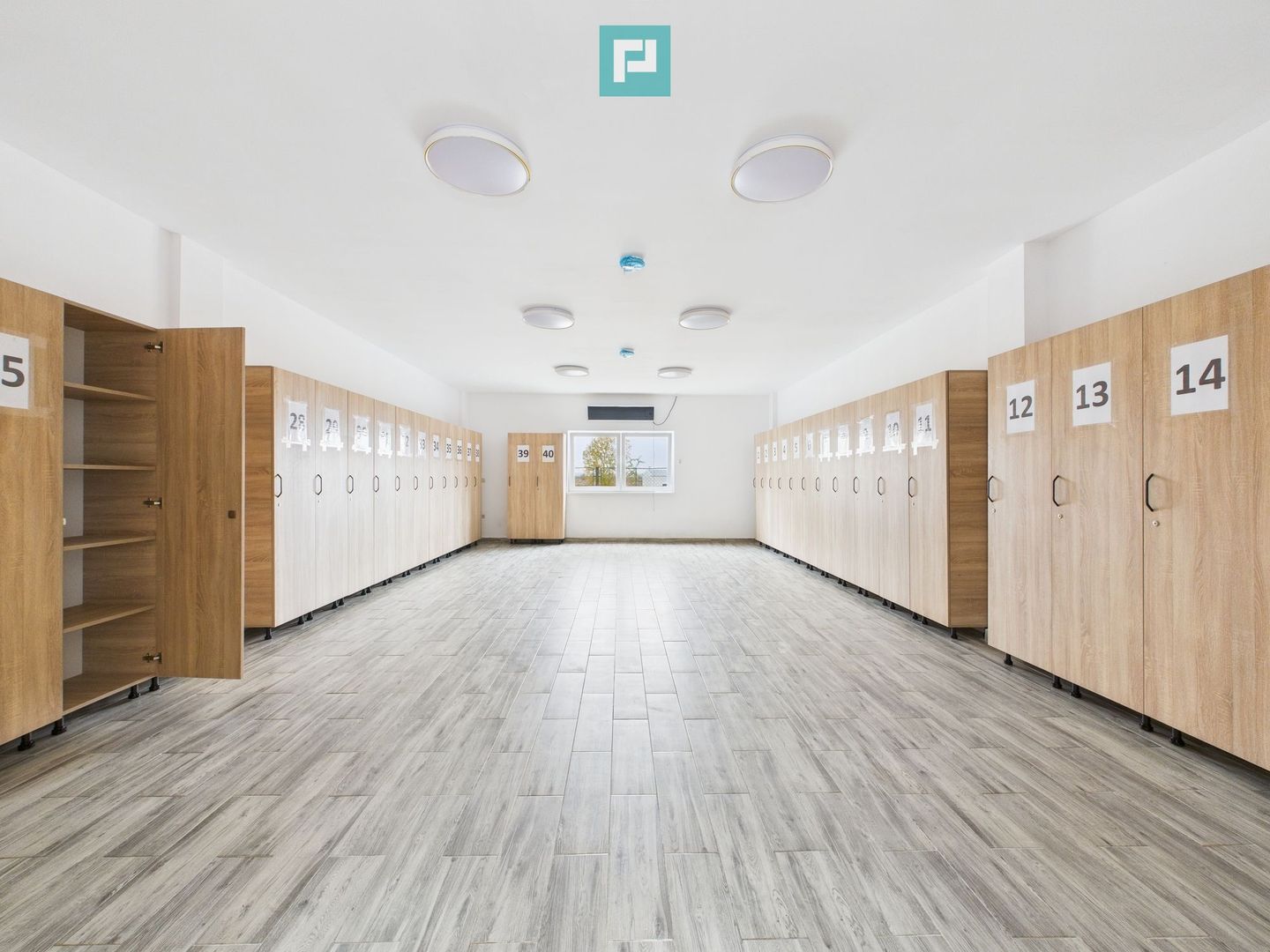 Teren 9.419 mp + hale 7.000 mp – Huși, Vaslui - Poză 11