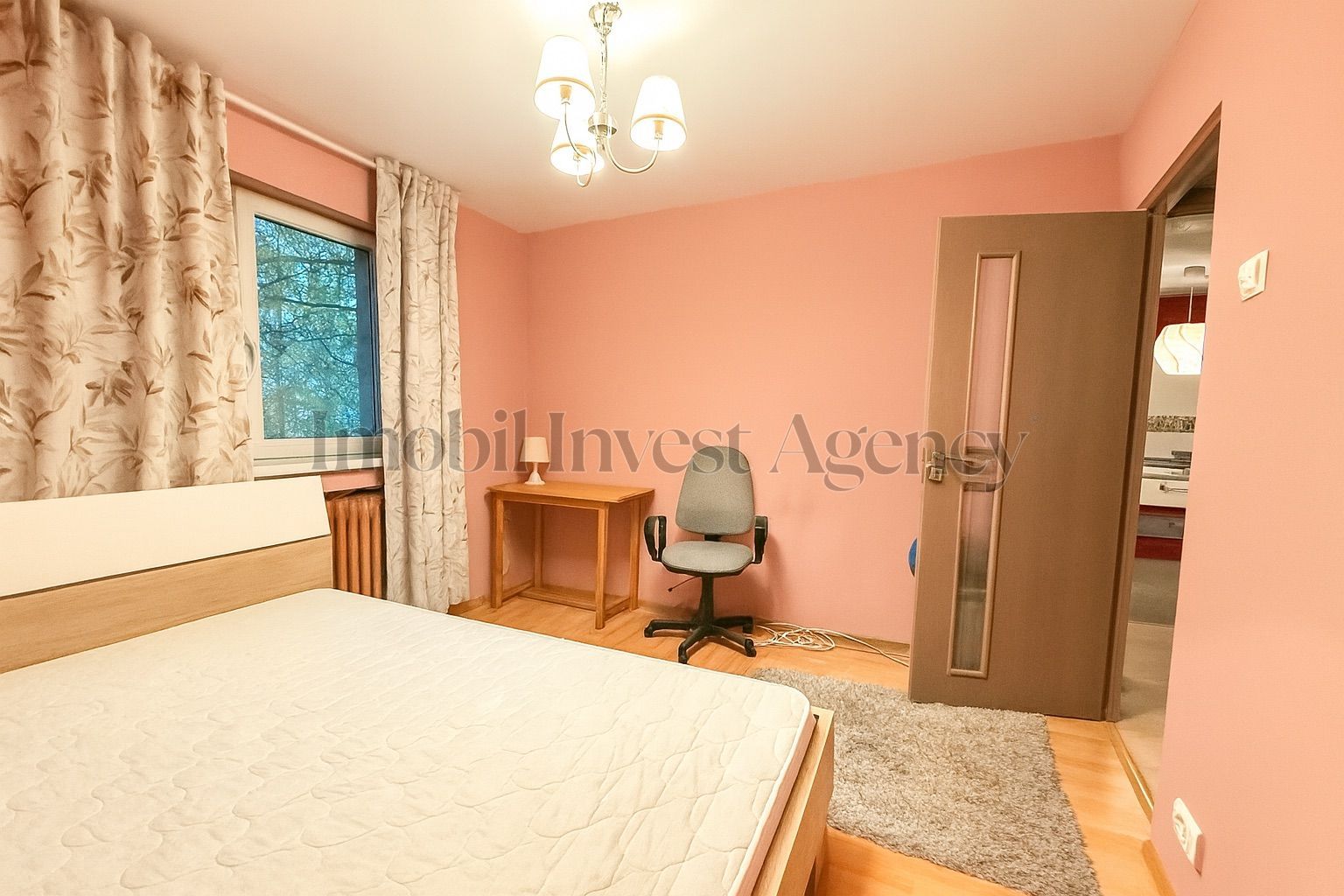 Apartament 4 camere cu parcare spre chirie Lacul Tei - Poză 4