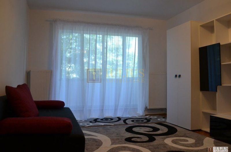 3 camere amenajat modern, cu centrala proprie(Include ctr Anaf). - Poză 2