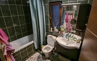 Casa la cheie / Zona Iazului, Floresti. - Poză 26