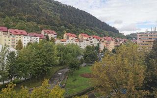 Racadau, apartament cu priveliste, liber la vânzare - Poză 1