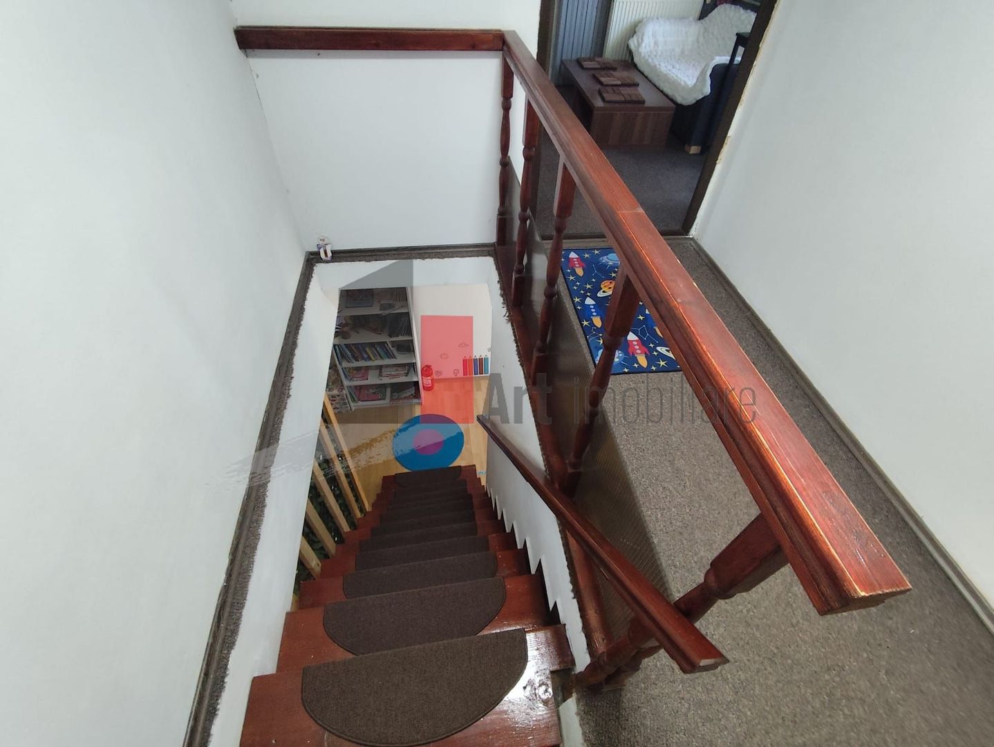 Vila de inchiriat/ Spatiu comercial.(etaj1/mansarda) Domenii - Poză 16