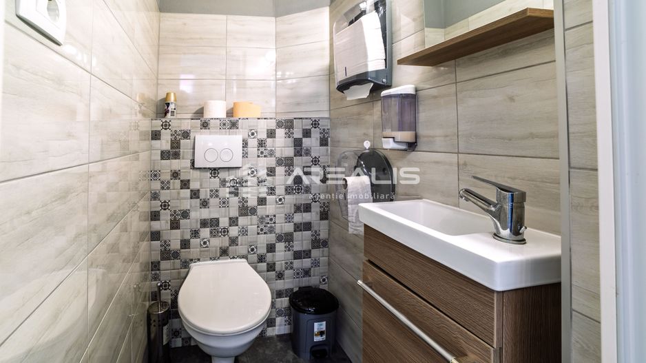 Apartament cu destinatii multiple, Bulevardul Revolutiei 80 - Poză 11