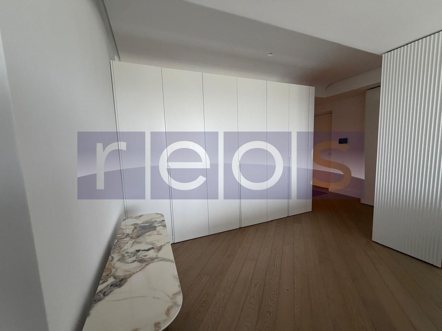 VANZARE APARTAMENT 101MP | 3 CAMERE | MOBILAT-UTILAT LUX | TERASA 26MP - Poză 16