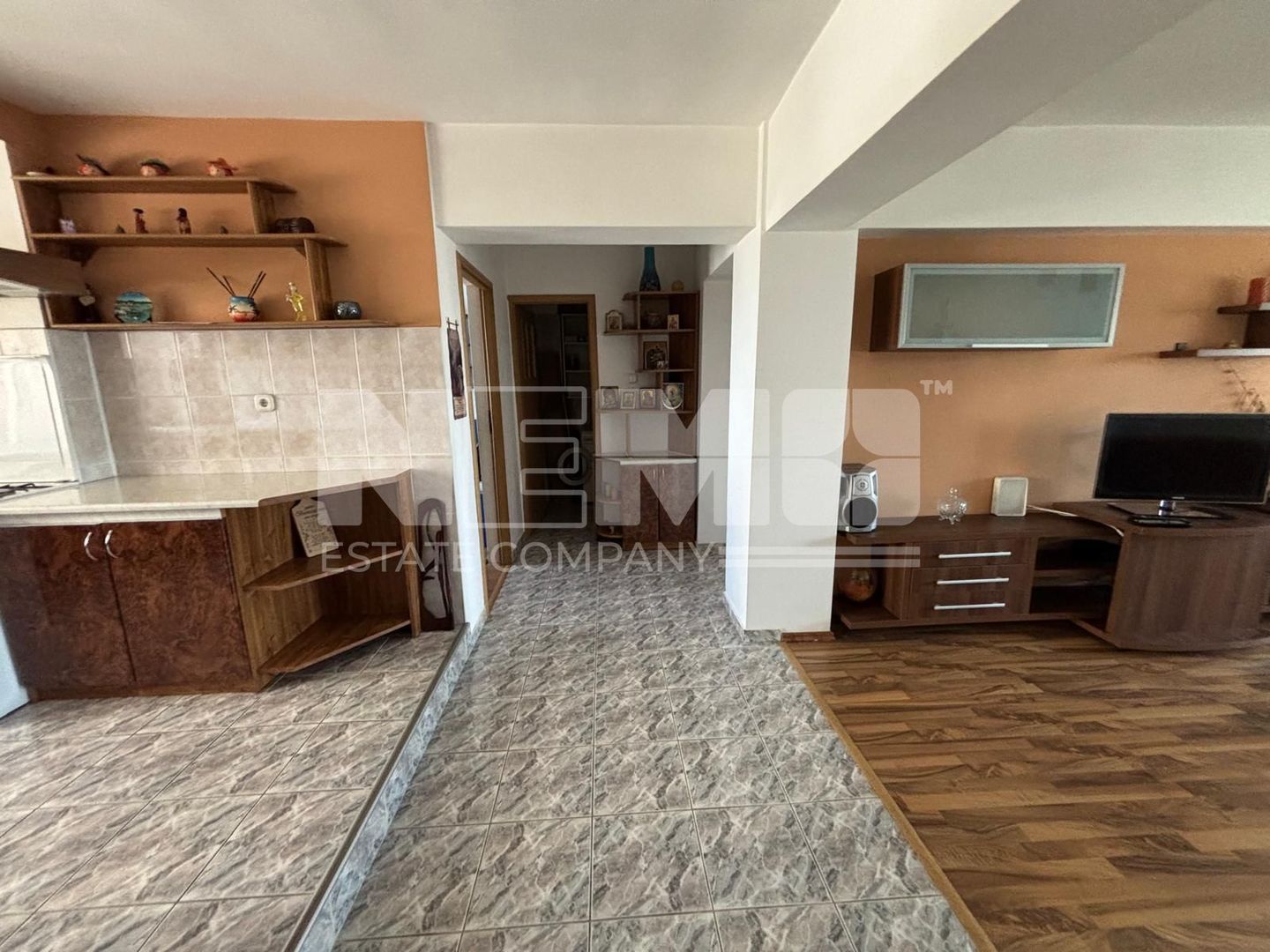 Apartament 3 camere | Marasesti, Suceava | 93.000 € - Poză 2